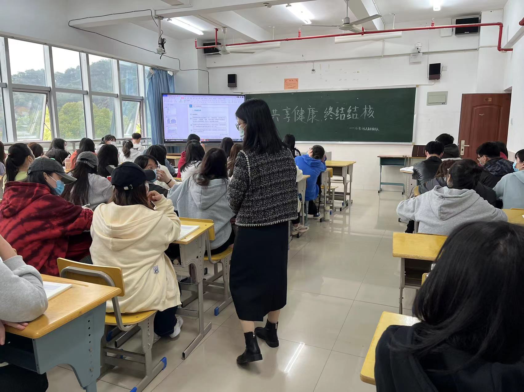现场照片1.jpg 现场照片1.jpg
