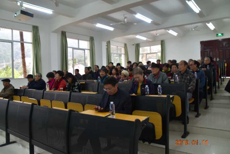 座谈会2.jpg