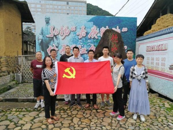 109042845a36f317e1a929c610f4ecb_副本.jpg