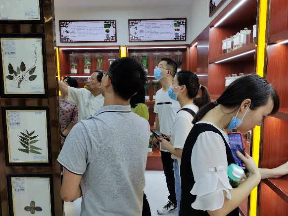 图片5.png 图片5.png