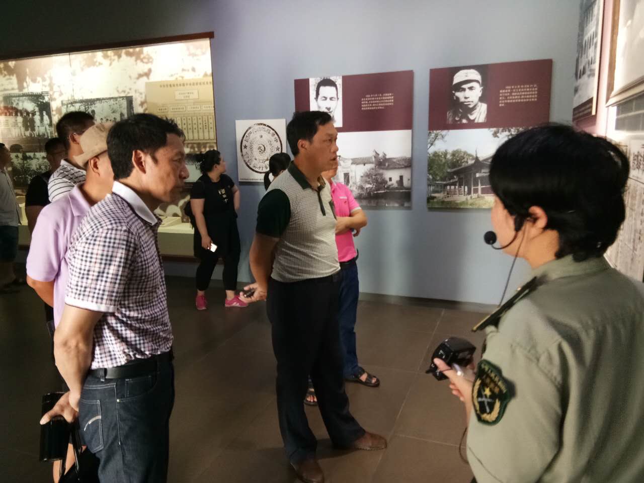 七一1.jpg 七一1.jpg